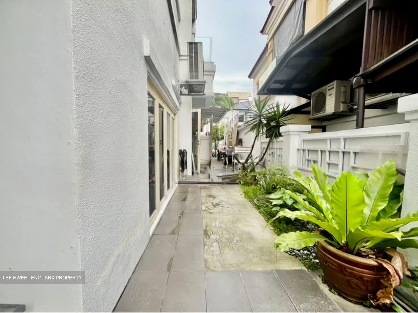 Park Villas (D19), Terrace #568775021